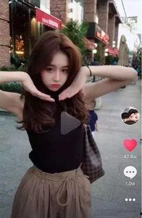 抖音网红操场吃瓜视频是真的吗